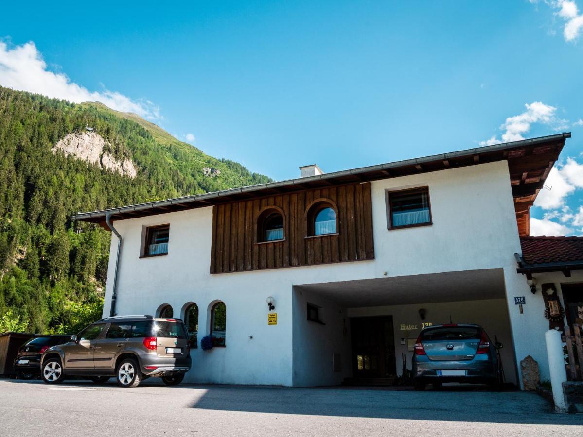 Haus Huter Apartment Kaunertal Luaran gambar